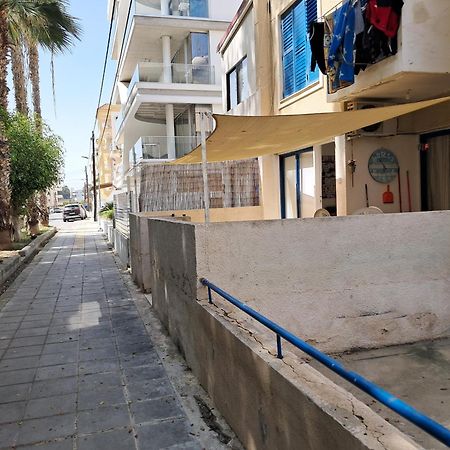 Lca2 Flat For You Apartment Larnaca Bagian luar foto