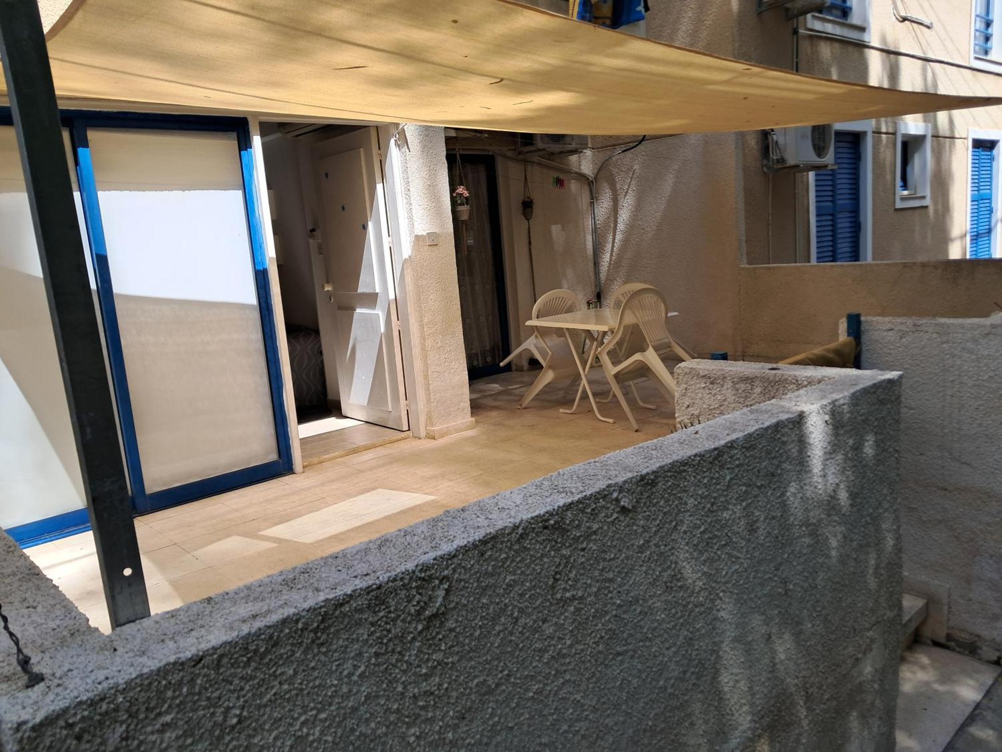 Lca2 Flat For You Apartment Larnaca Bagian luar foto