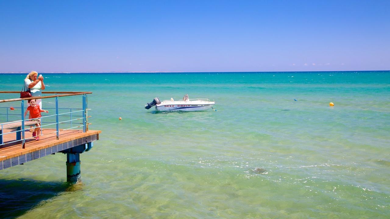 Lca2 Flat For You Apartment Larnaca Bagian luar foto