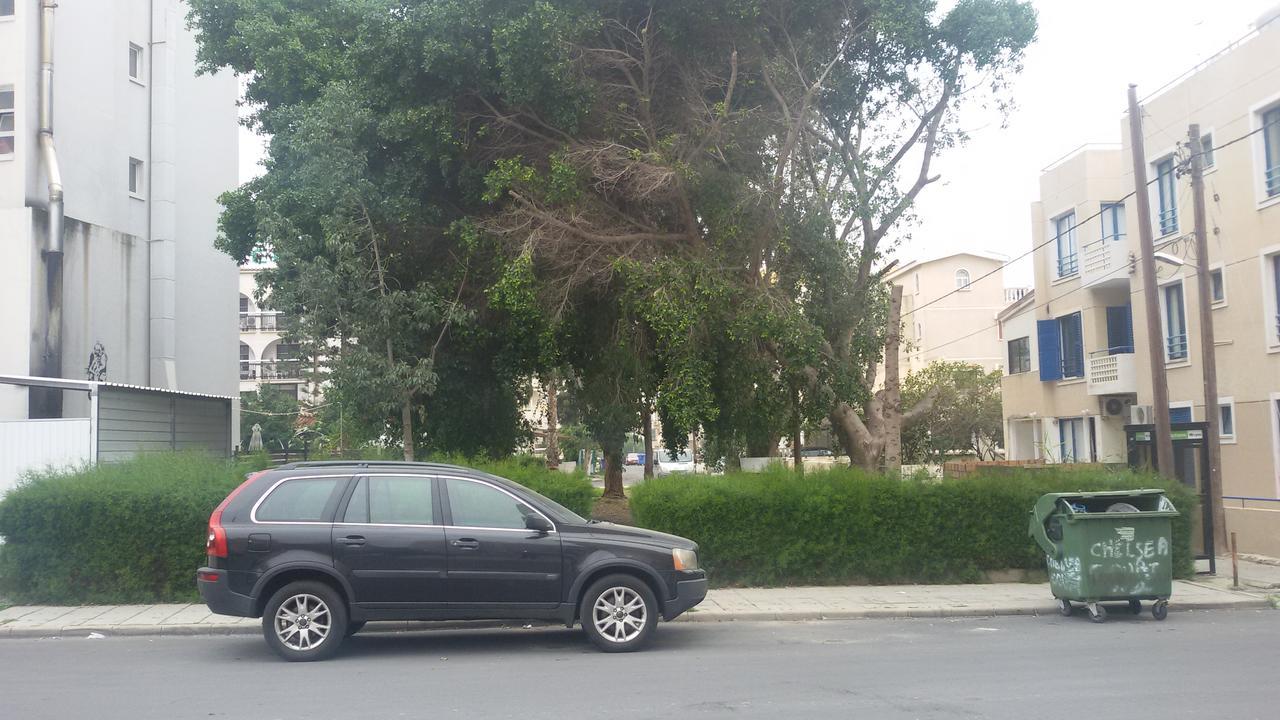 Lca2 Flat For You Apartment Larnaca Bagian luar foto